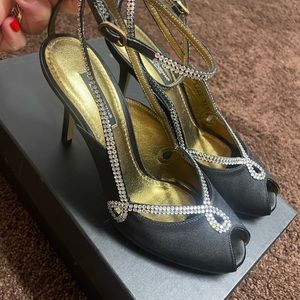 Beautiful Dolce & Gabbana Black Ankle Wrap